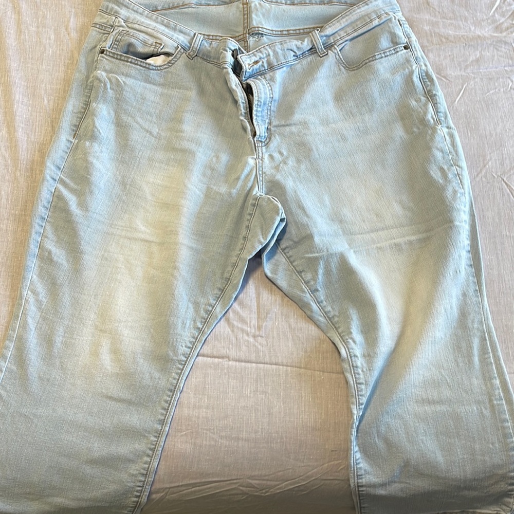 Old navy capris